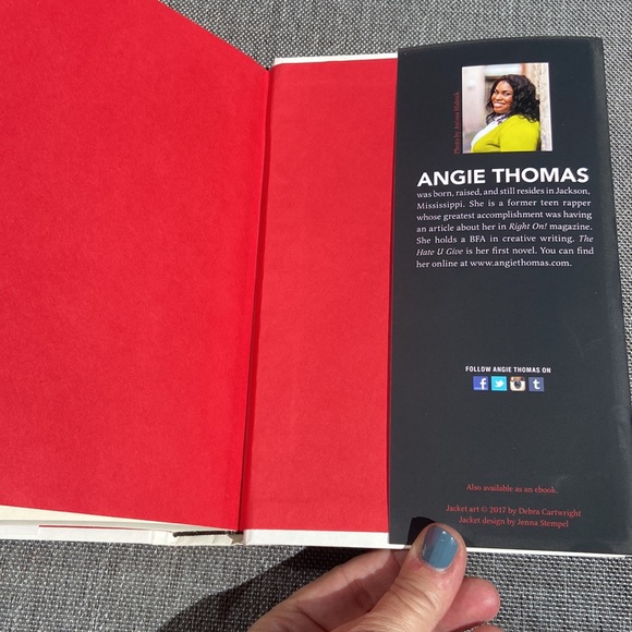 THE HATE YOU GIVE Angie Thomas #1 New York Times Bestseller Hardcover - Picture 7 of 7